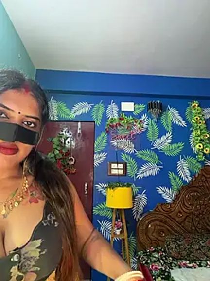 V-Hot-Sweti