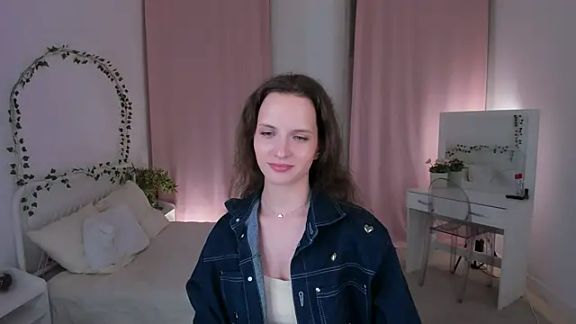 Ariadna_Shy