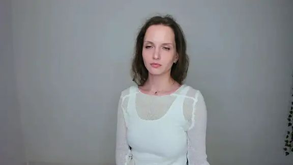 Ariadna_Shy