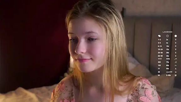LynHillaire