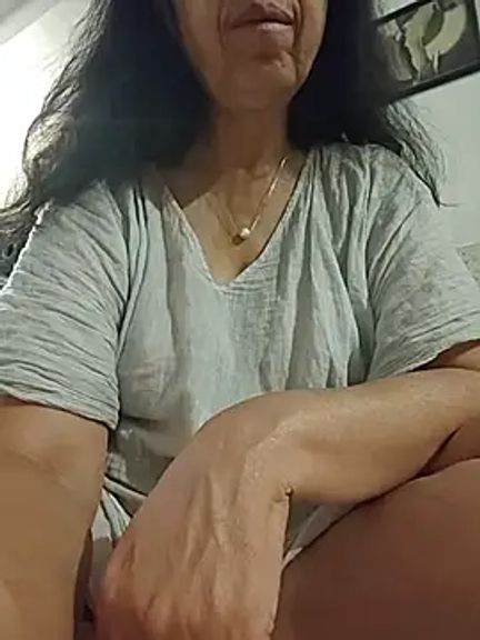 NakedMILFx