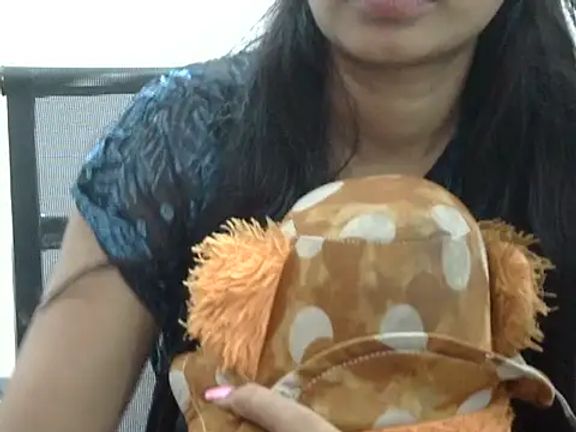 Hott_Noor