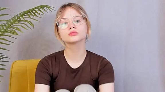 AnjaBreece