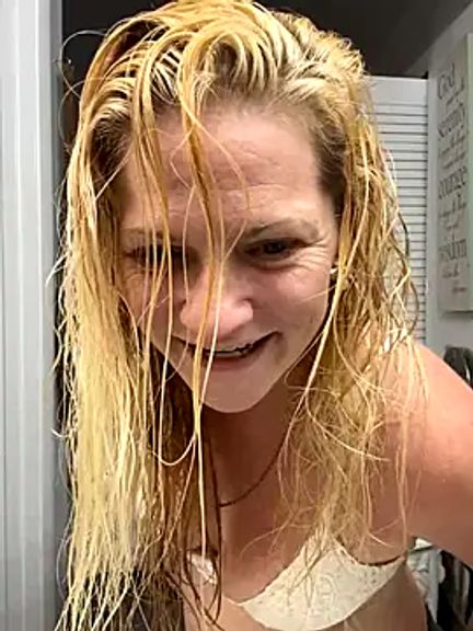 Goldenndoll