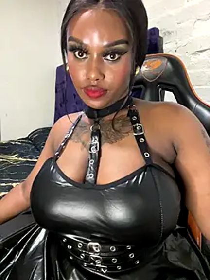 QUEEN_NOBUHLE_777
