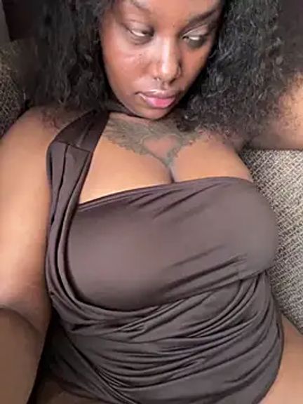 QUEEN_NOBUHLE_777