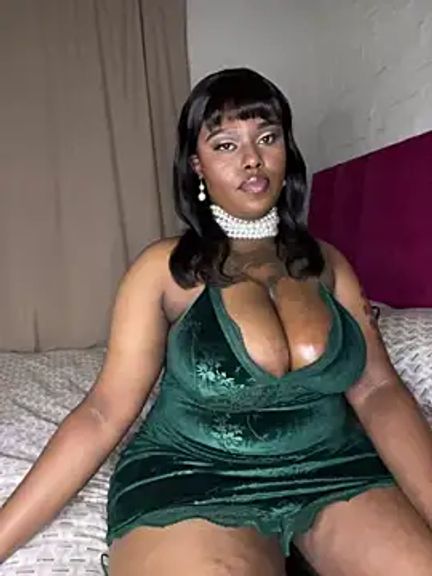 QUEEN_NOBUHLE_FEMDOM_777
