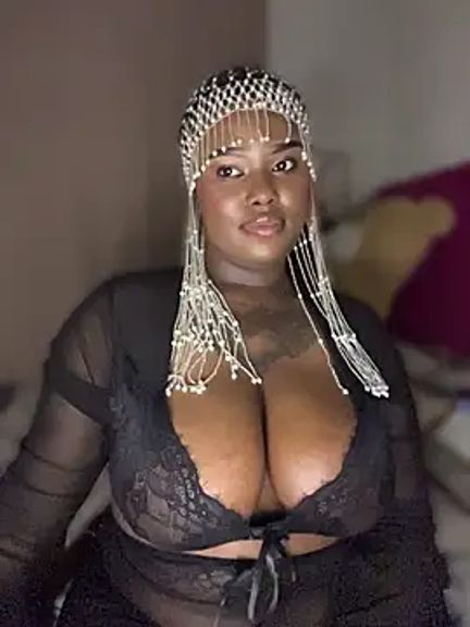 QUEEN_NOBUHLE_FEMDOM_777