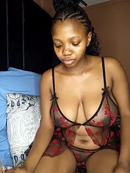 MilfBoobsxx