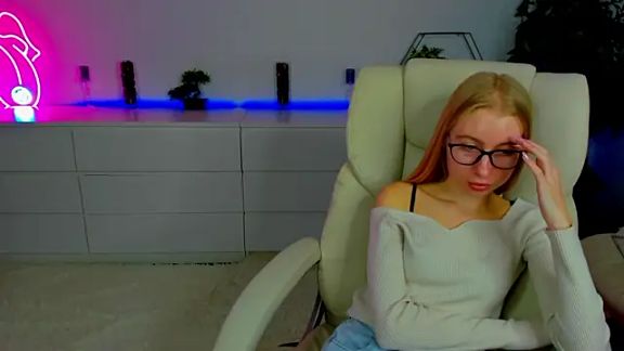 Alina_Blonde