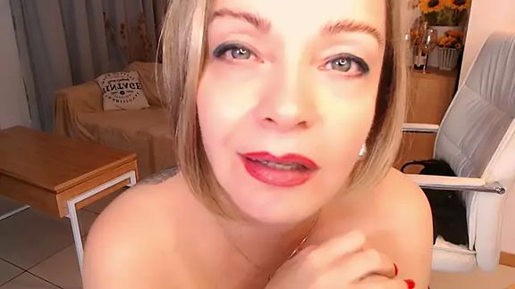 Tilly_Eliot