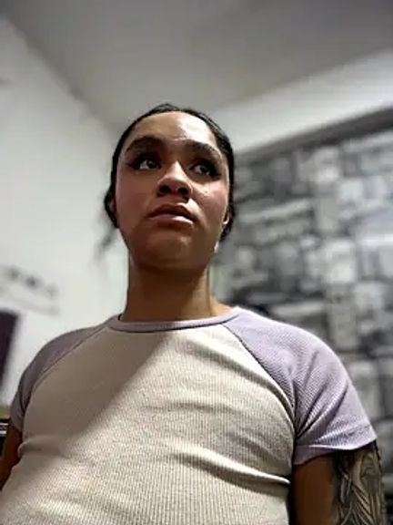 Isabella-Teen