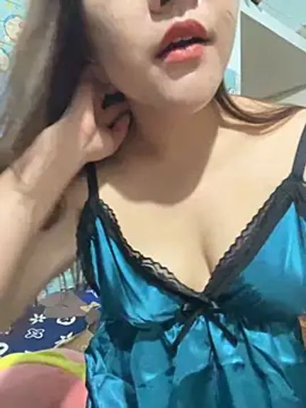 Trang-cute18