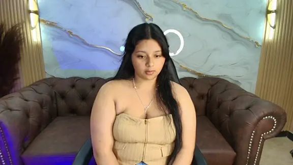 mia_hot_tf