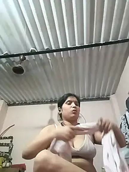 Ritika_singh71