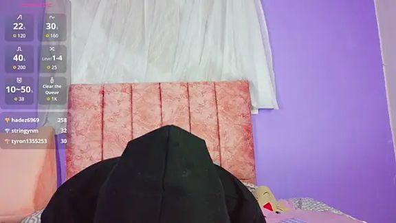 Ava_Raye