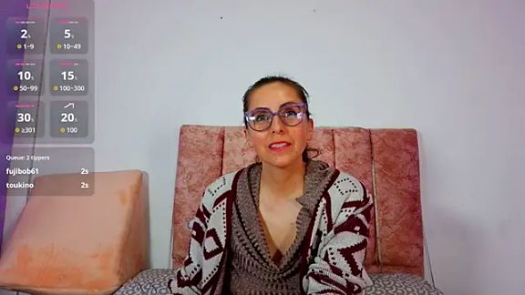 Ava_Raye