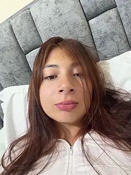 Karlee_Grey1