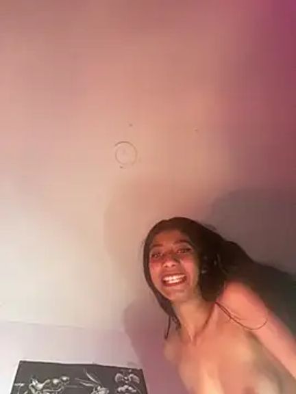 Lamorena_Hot