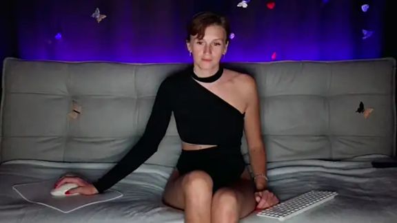 intolerable_girl