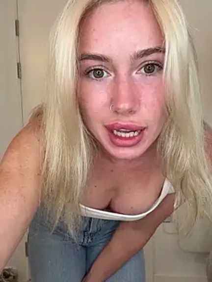SexySaraxxoo