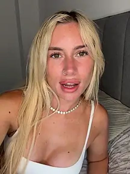 SexySaraxxoo