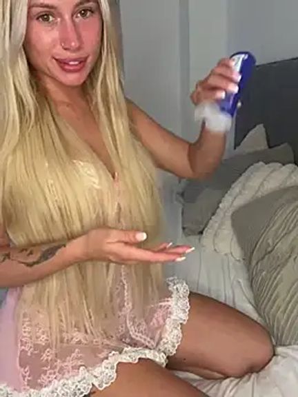 SexySaraxxoo