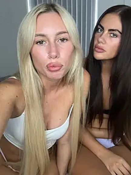 SexySaraxxoo