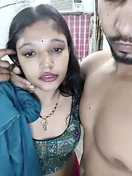 KISSING_QUEEN