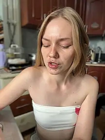 MilaMoone
