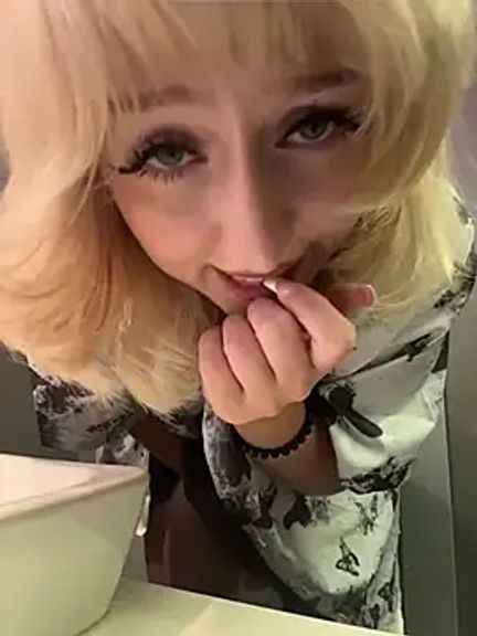 RonnieKiss