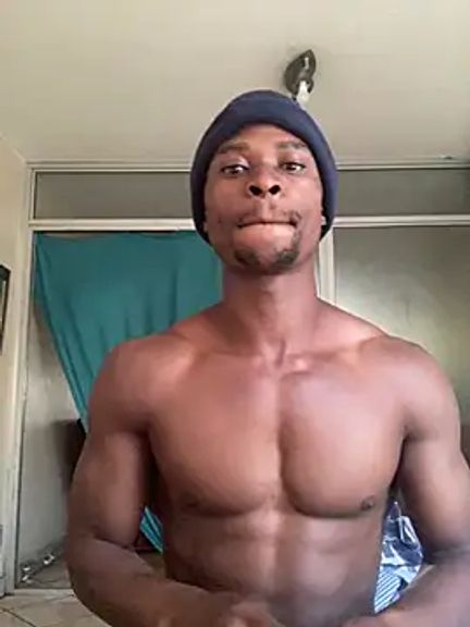 eyoItsRiley