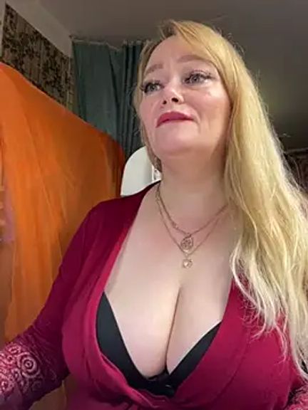 Sweet-blonde