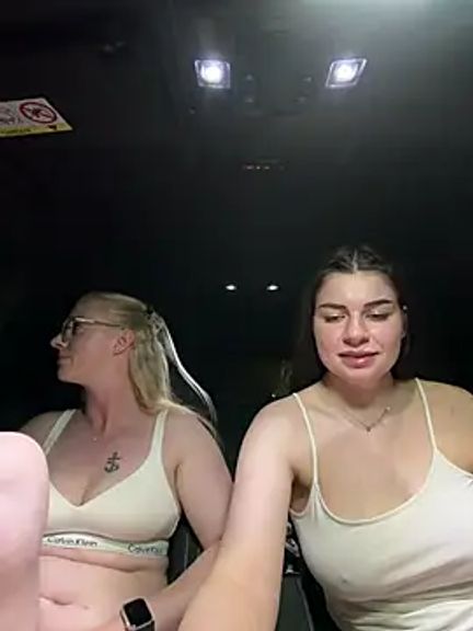 EllyNora