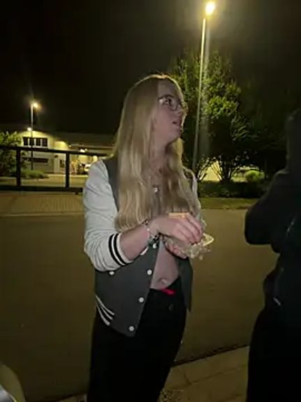 EllyNora
