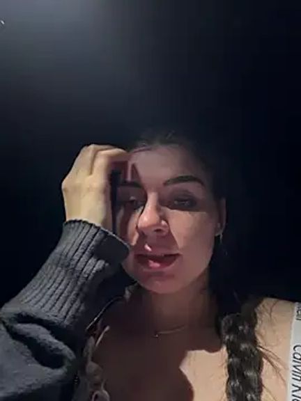 EllyNora