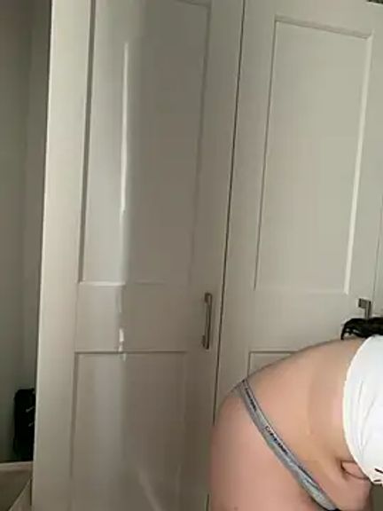 EllyNora