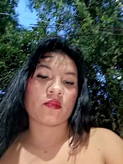 hot-mom22