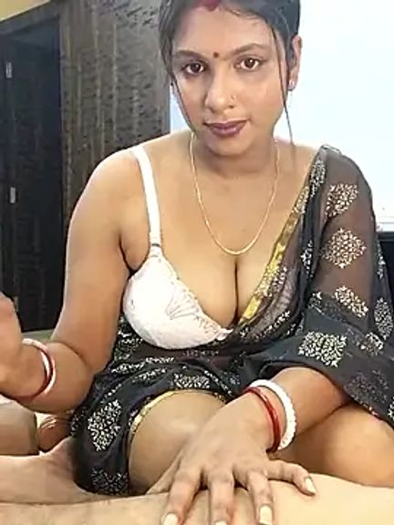 Cam_Payel