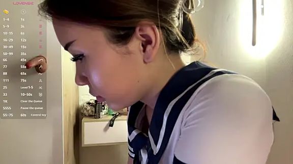 Ur_neighbor_Kira