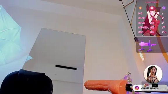 Juliett_Adams_