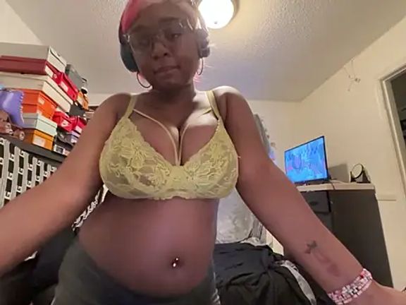 monicaval