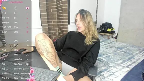 Bella__Blue
