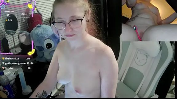 LilyFoxxx