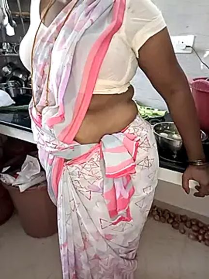 Tamil-hotwife