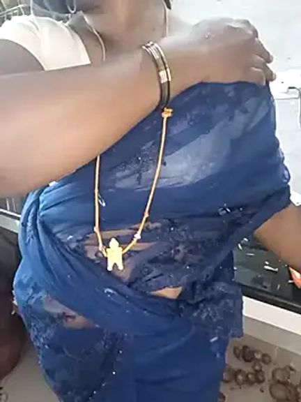 Tamil-hotwife