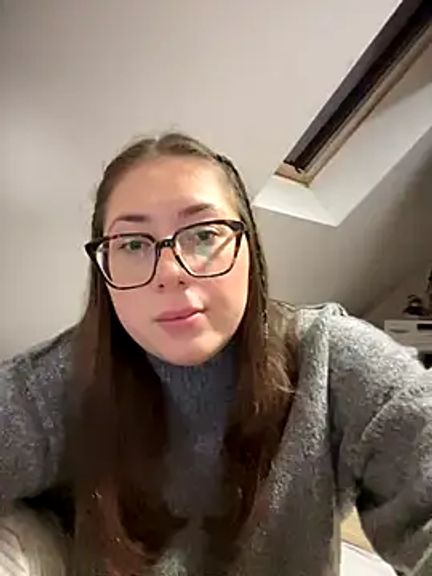 May_Alisa