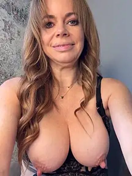 TheAliciaRhodes