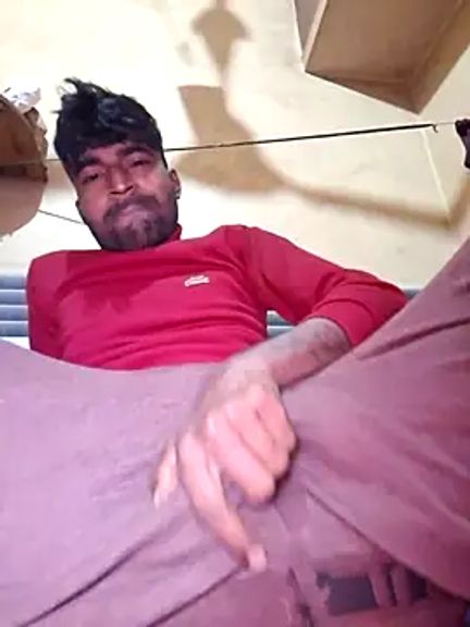 Hot_desi_man12