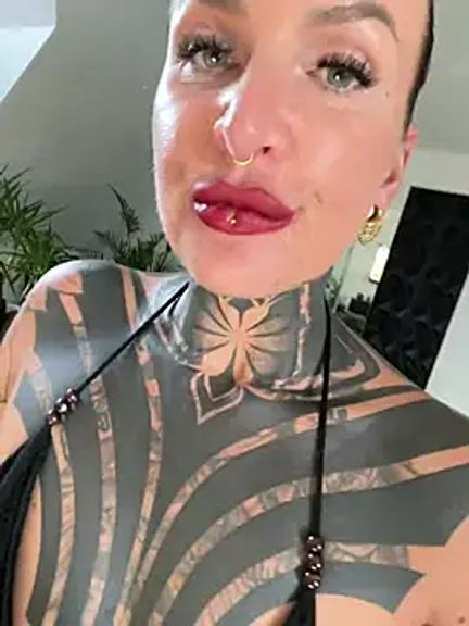 KathaleaNoir